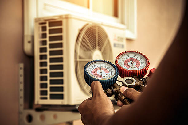 Professional Hvac technician working in Lexington, TX